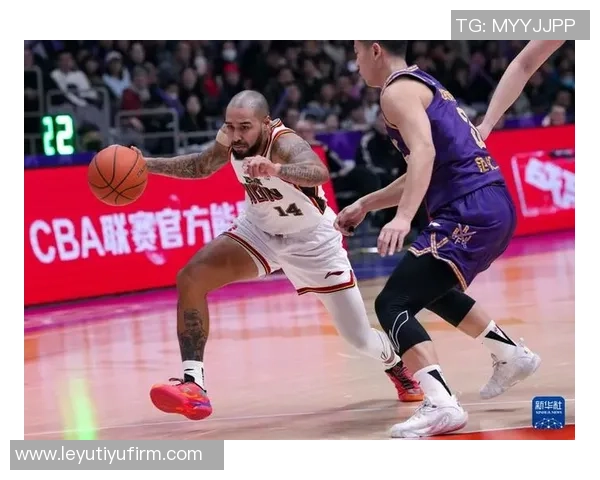 媒体人透露达拉斯摩尔已正式加盟吉林男篮开启新征程