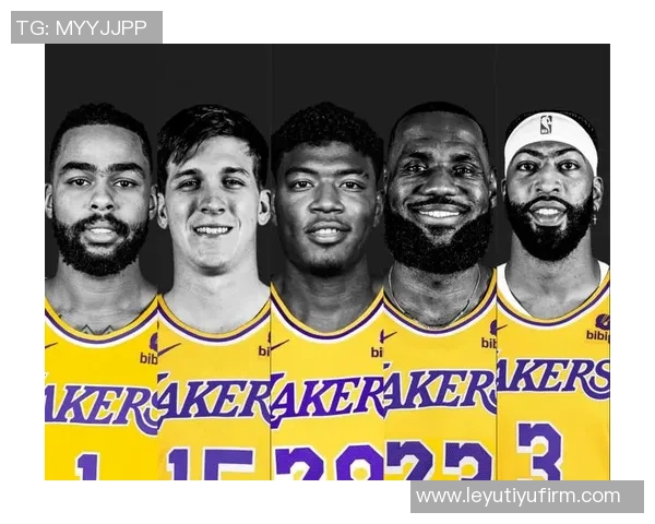 湖绿大战首发阵容揭晓詹姆斯缺席里夫斯八村塁携手对抗杰伦布朗与怀特